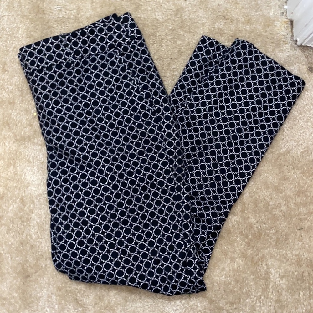 Dress pants - Picture 2 of 4